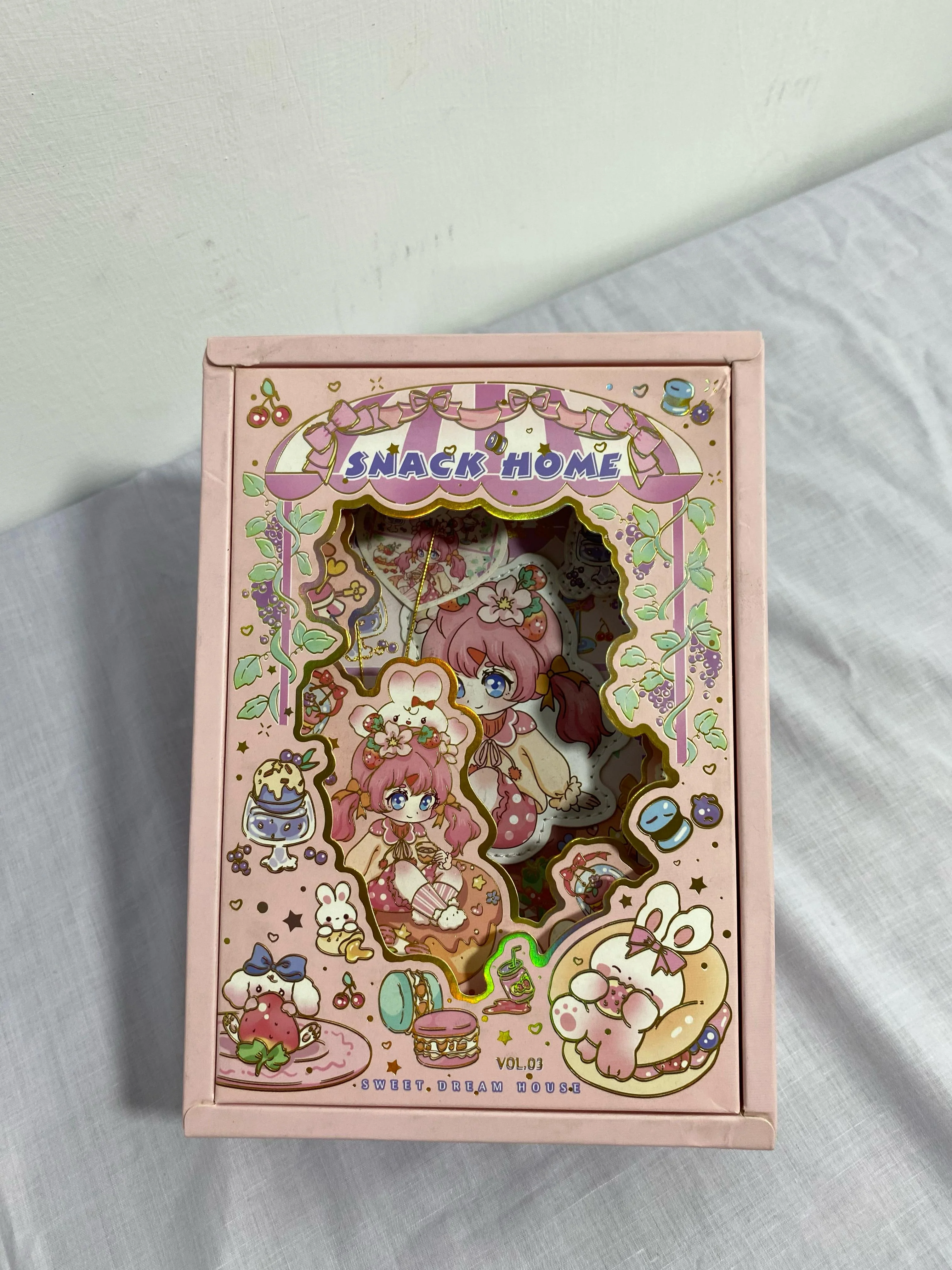 Butterfly & Anime-Themed Gift Diary & Ball pen Box Set - Image 3