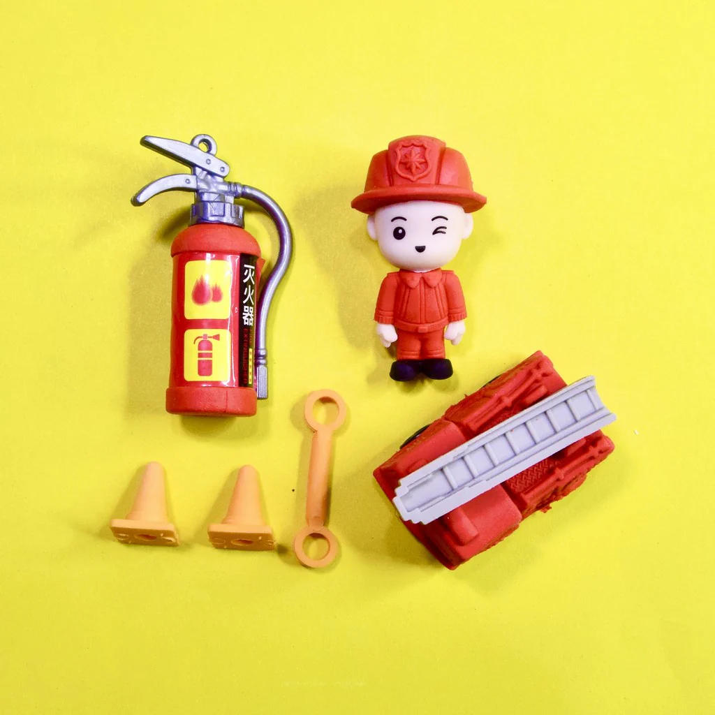 Cute 3D Cartoon Fancy Eraser for Kids 4Pcs Set - Image 4