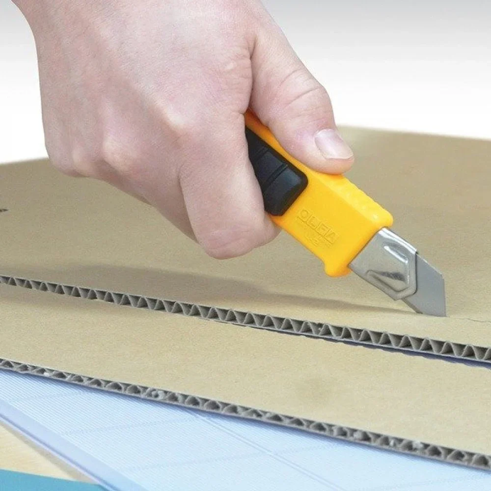 Olfa L 2 Heavy Duty Scalpel with Non-Slip Rubber Grip Paper Cutter - Image 4