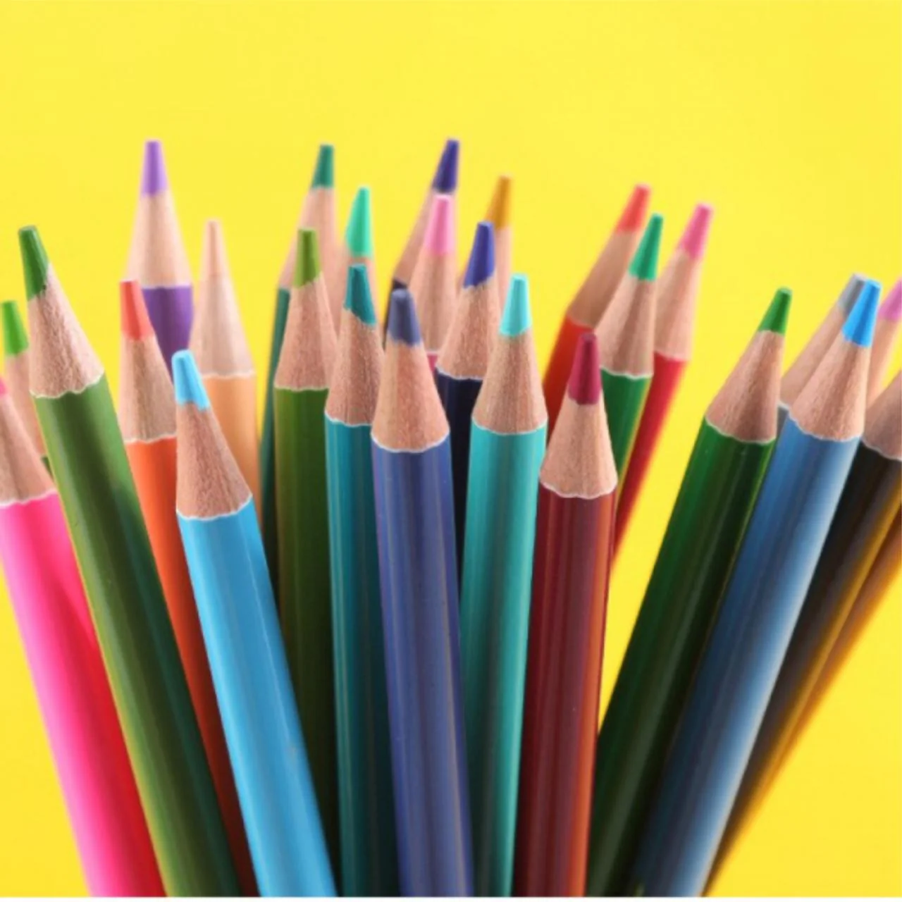 QILI Water Colored Pencils With Metal Box Set - Image 6